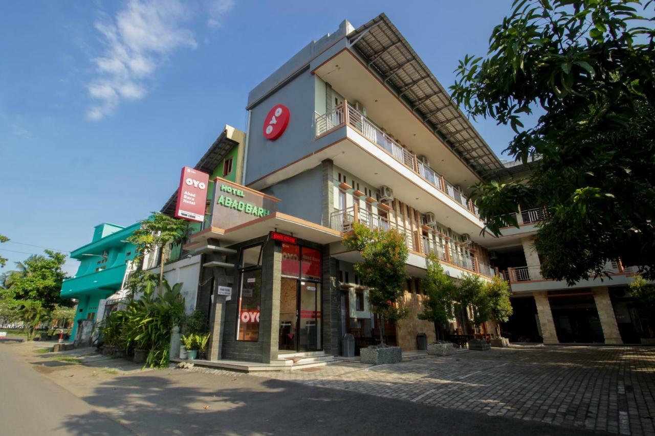Oyo 820 Abad Baru Hotel Pangandaran Exterior photo